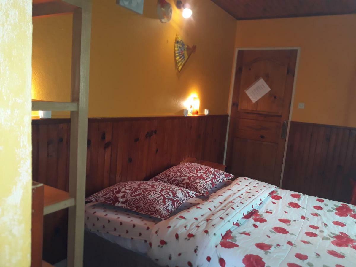 Bed and Breakfast Petite Fleur De Lentilles Силао Экстерьер фото